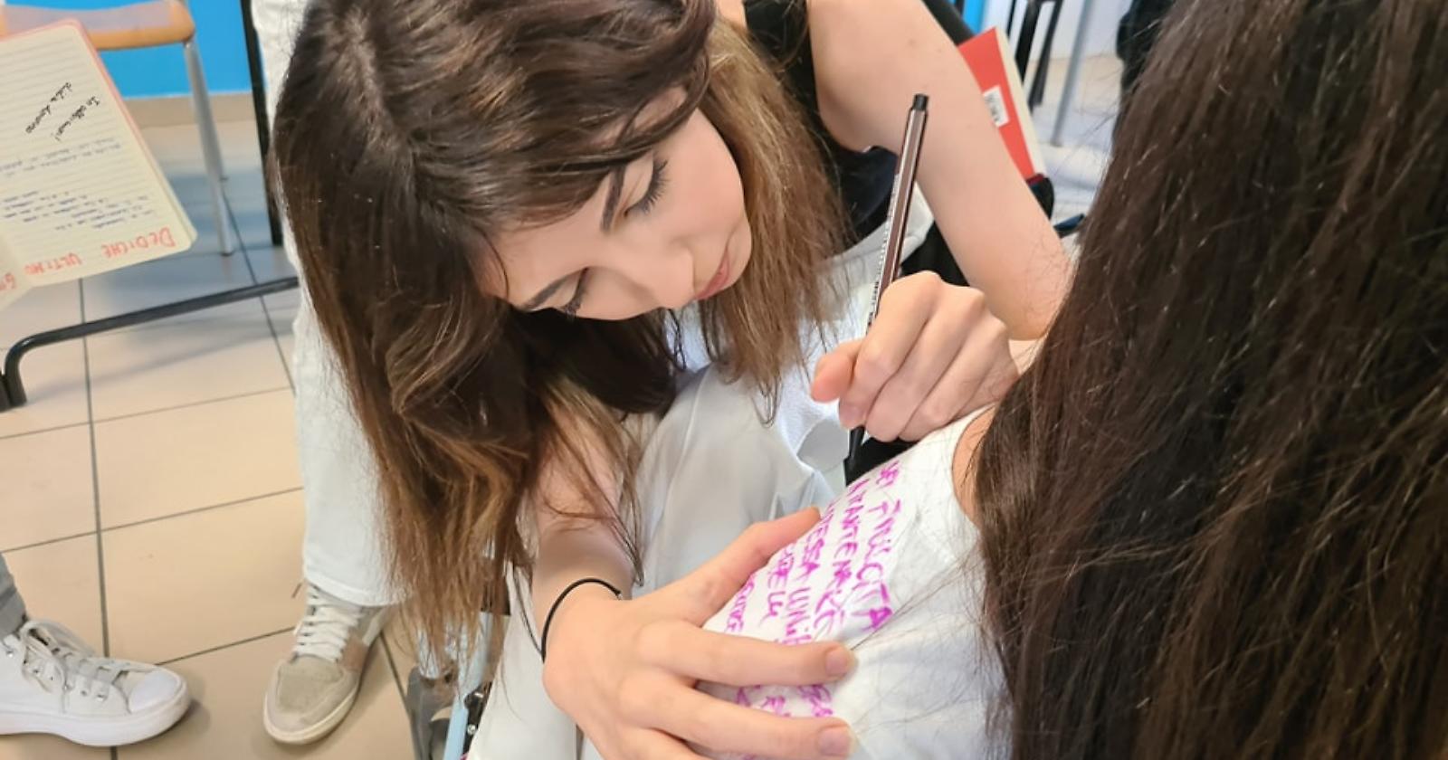 A "Il cacciatore di sogni", su Rai3, la storia di Sara Ciafardoni: la giovanissima scrittrice di Cerignola costretta sulla sedia a rotelle che non ha mai smesso di volare