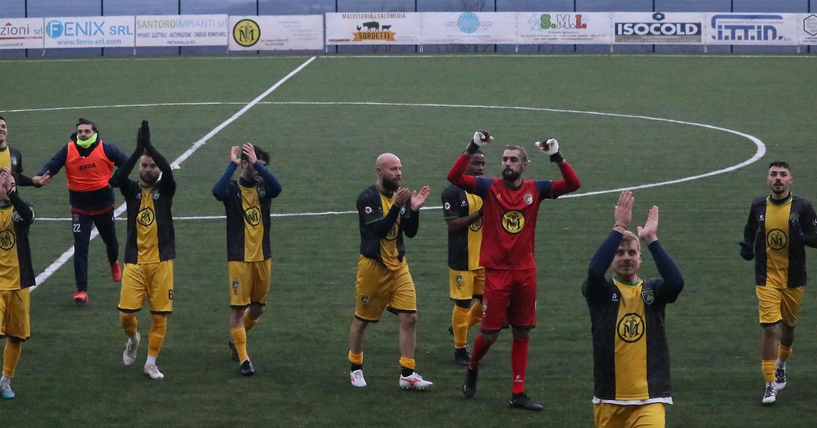 Eccellenza lucana, il San Cataldo vince di misura. Mister Natale: "Gara difficile contro una Vultur ben messa in campo"