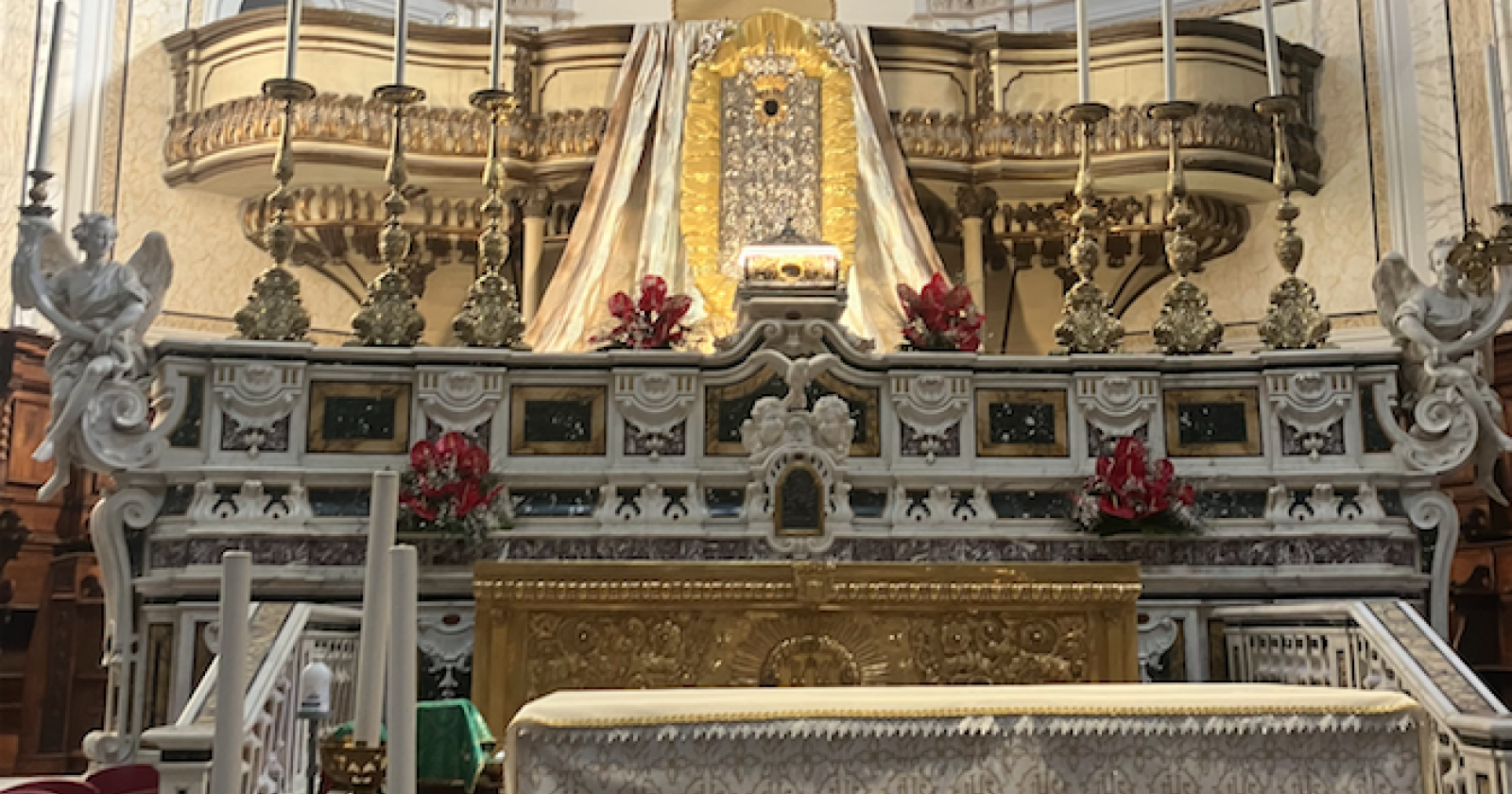 Foggia accoglie il nuovo vescovo Ferretti nella Cattedrale tabernacolo di grande storia della città, santuario mariano per eccellenza