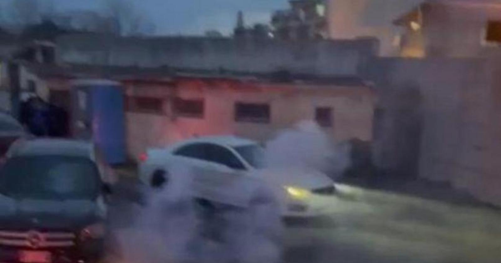 Calcio violento: ad Angri l'assalto al Pullman e alle auto dei tifosi del Matera Calcio