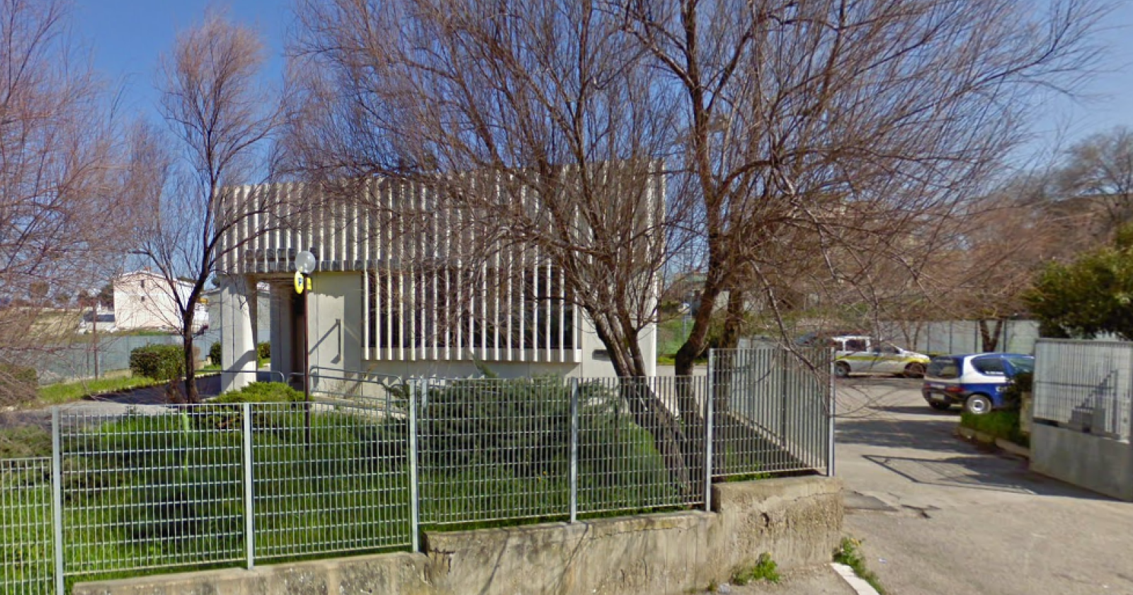 Armato di pistola tenta una rapina alle Poste di Ordona, il colpo fallisce