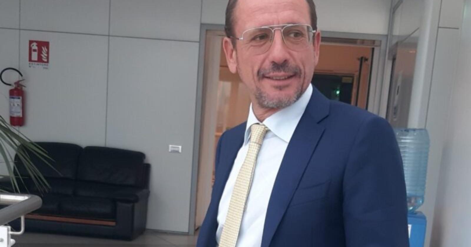In Forza Italia vige la democrazia delle tessere: vince chi ne ha di più e Dell'Erba diventa nuovo coordinatore del partito a Foggia