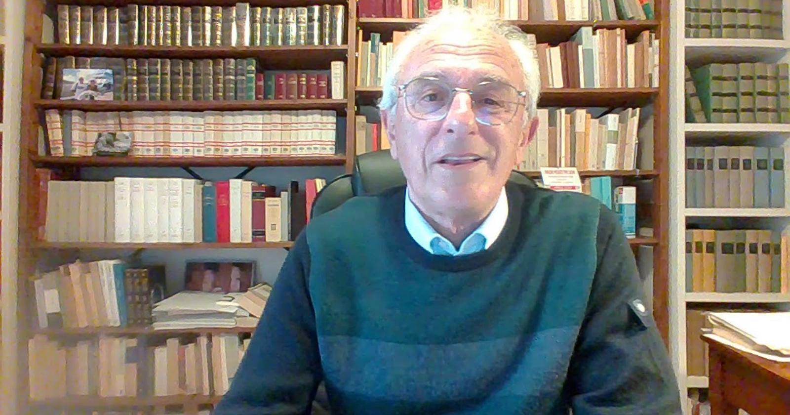 Ad 80 anni il grande filologo Pasquale Stoppelli, nato a Potenza, rivede la sua "Filologia della letteratura italiana"