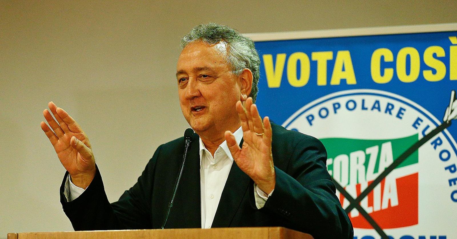 Sulla possibile non ricandidatura di Bardi, Forza Italia al limite della rassegnazione: "Ma facciano quello che credono..."