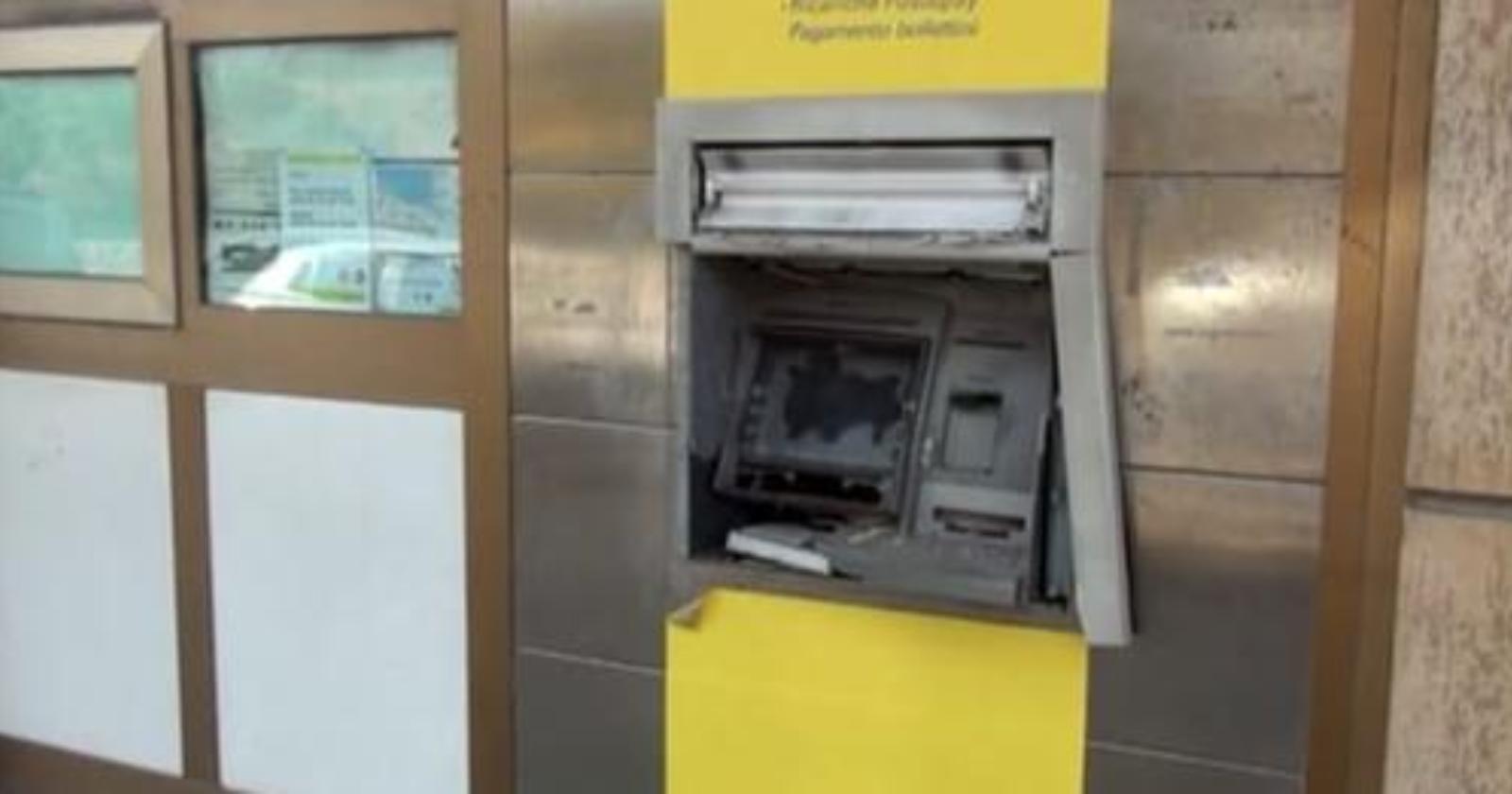 Nottata movimentata a Rionero con l'assalto al bancomat del locale Ufficio Postale