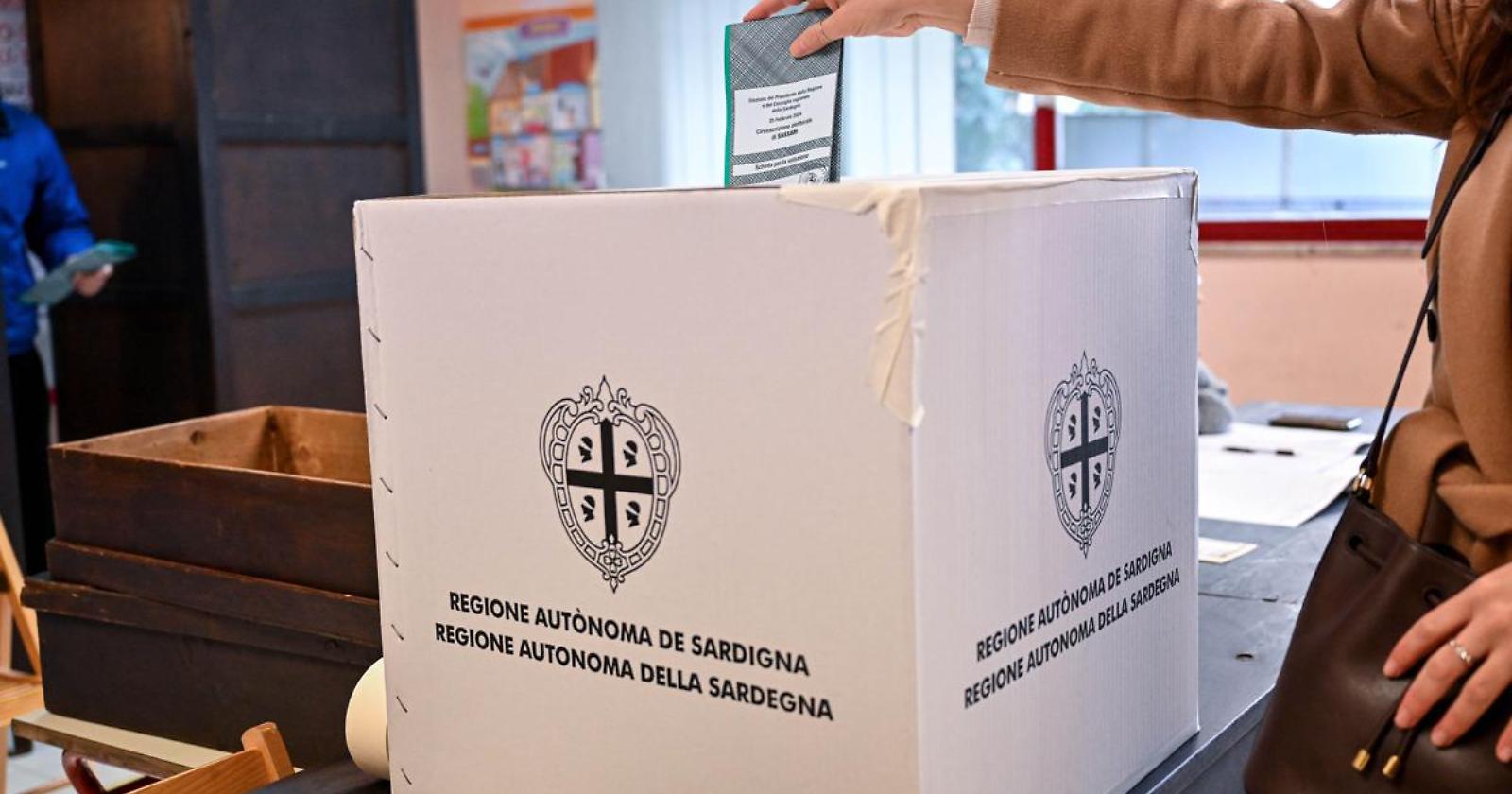 Elezioni regionali in Sardegna, aggiornamento delle 18.00: centrodestra avanti 