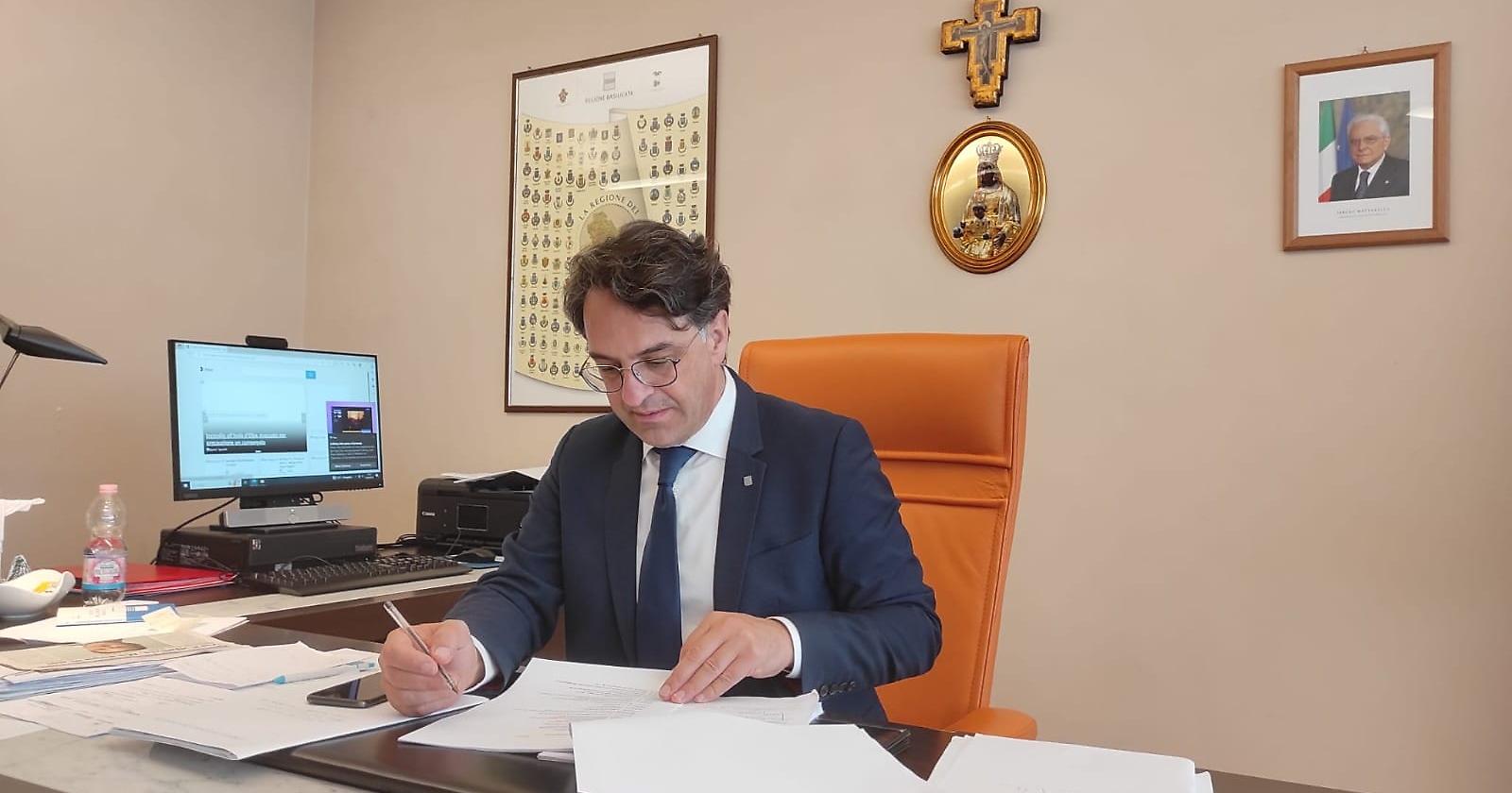 Prosegue il progetto “Cittadinanza attiva”: così il presidente Cicala apre le porte del parlamentino lucano alle scuole