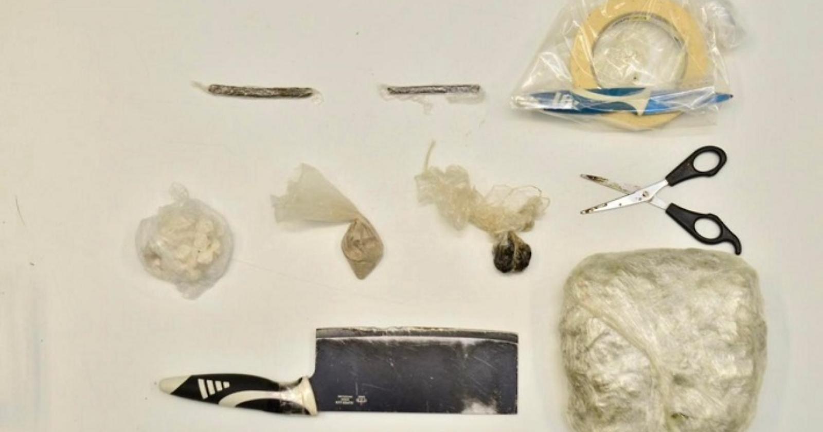 Non si ferma all'alt della Polizia sulla 106 Jonica: arrestato un corriere della droga ghanese