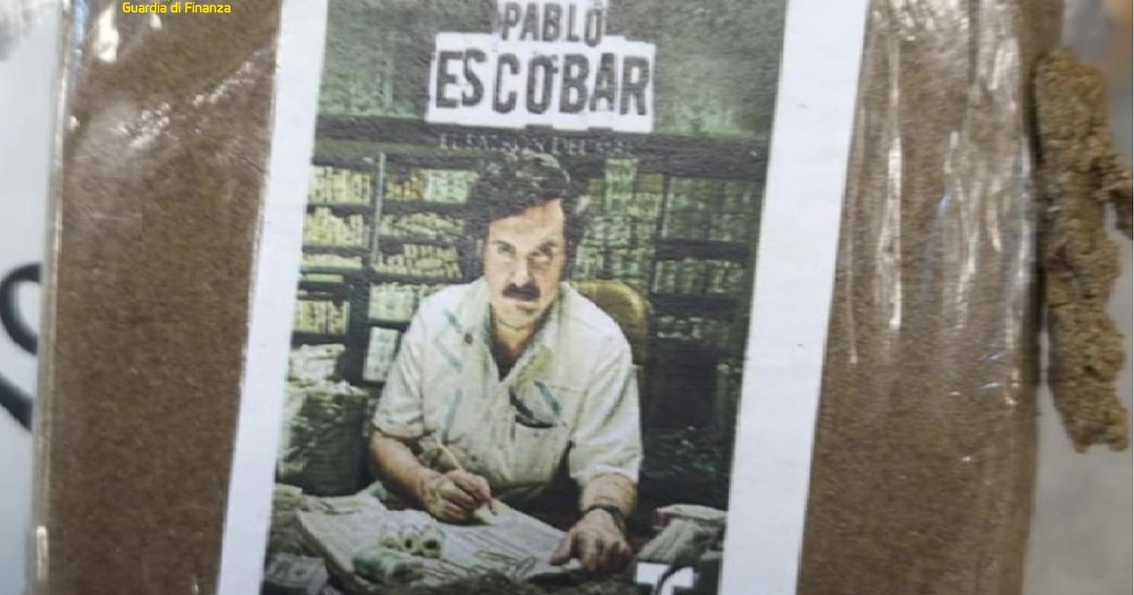L'ombra di Escobar sulla droga sequestrata a Lucera: due arresti e 11 Kg di hashish confiscati
