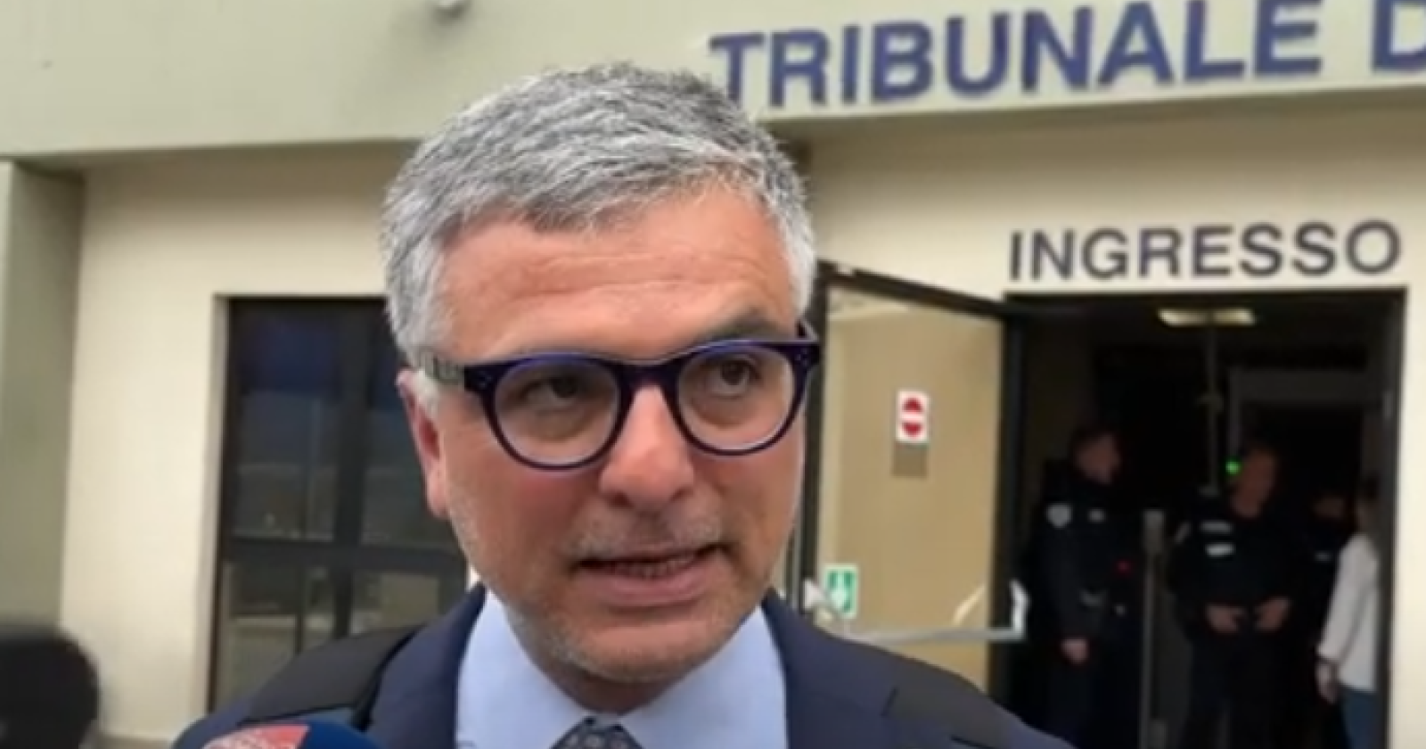 Inchiesta Bari, Enzo Pisicchio non risponde al giudice. Sisto, suo avvocato: "Chiederemo la revoca dei domiciliari"