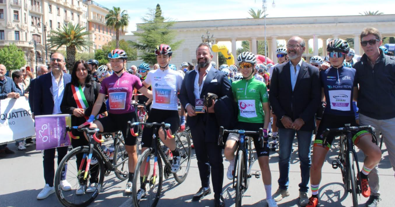 Il 'Mediterraneo in Rosa': un viaggio ciclistico attraverso Campania e Puglia