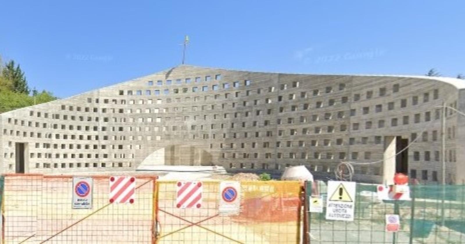 Cade da un altezza di quasi 3 metri: operaio 57enne perde la vita ad Oppido Lucano