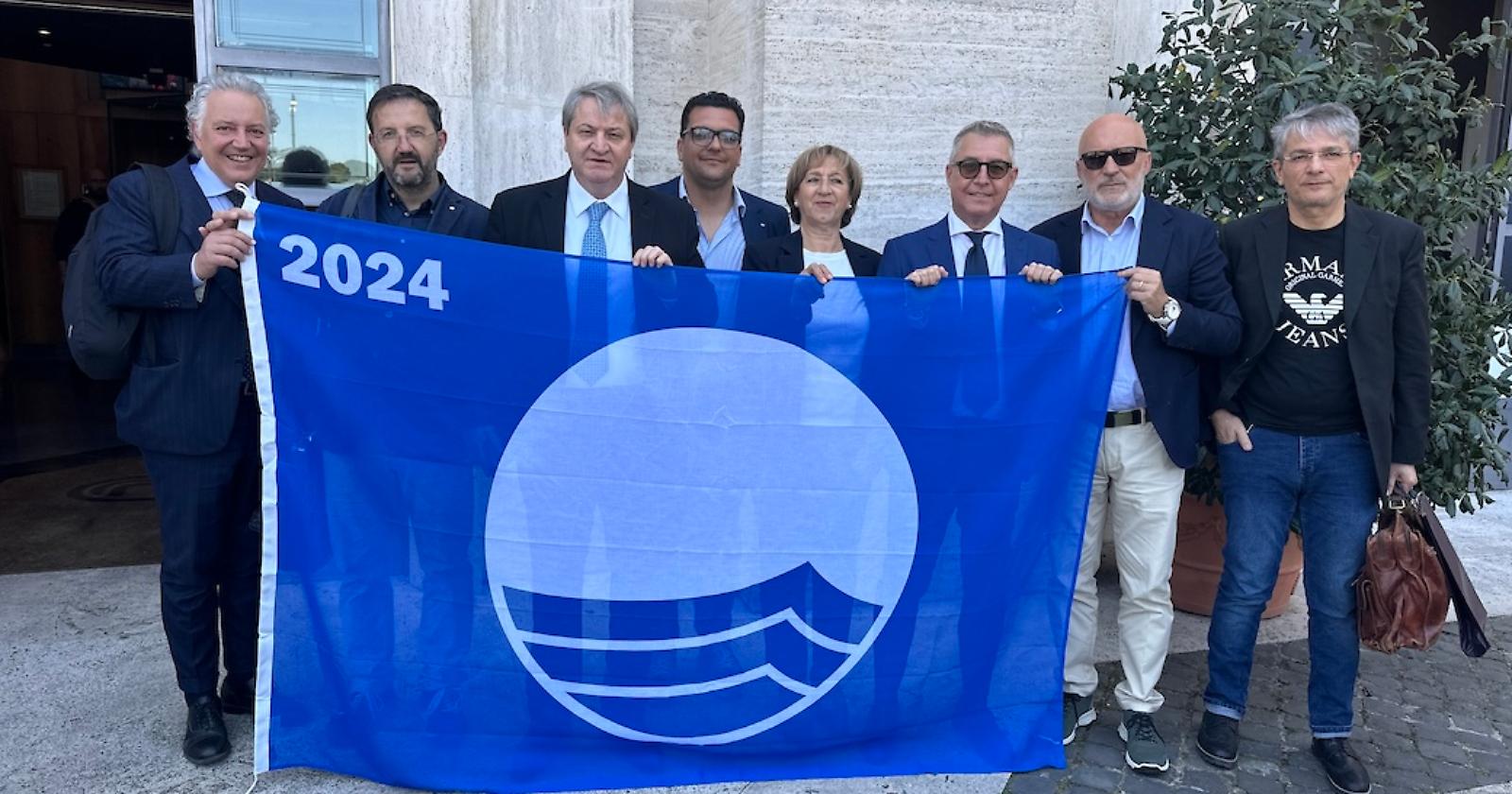 Bandiere blu, il mare da "bere" in Molise è sempre quello di Termoli e Campomarino