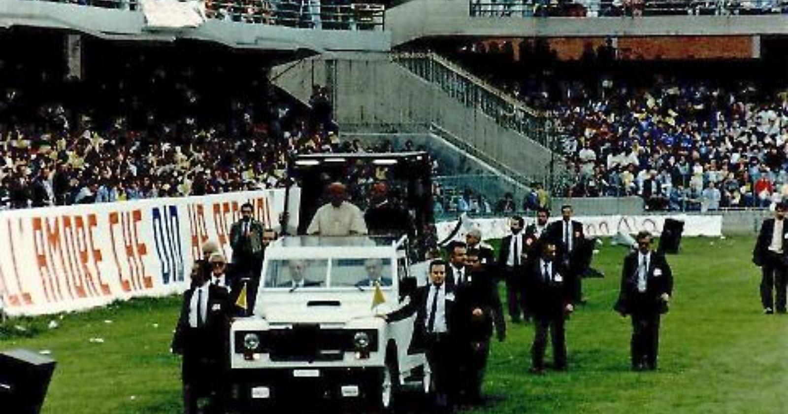 Oggi, 23 Maggio 1987, la visita di Giovanni Paolo II in provincia di Foggia