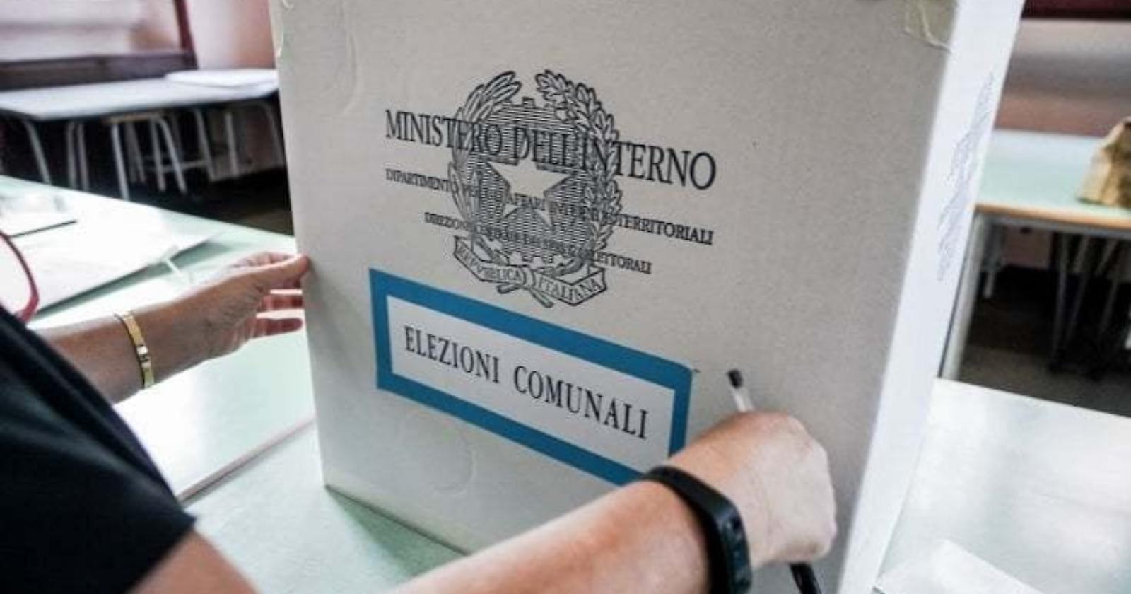 Ballottaggi in Puglia tra voto di scambio (a Bari) e dossier in Procura (a Lecce)