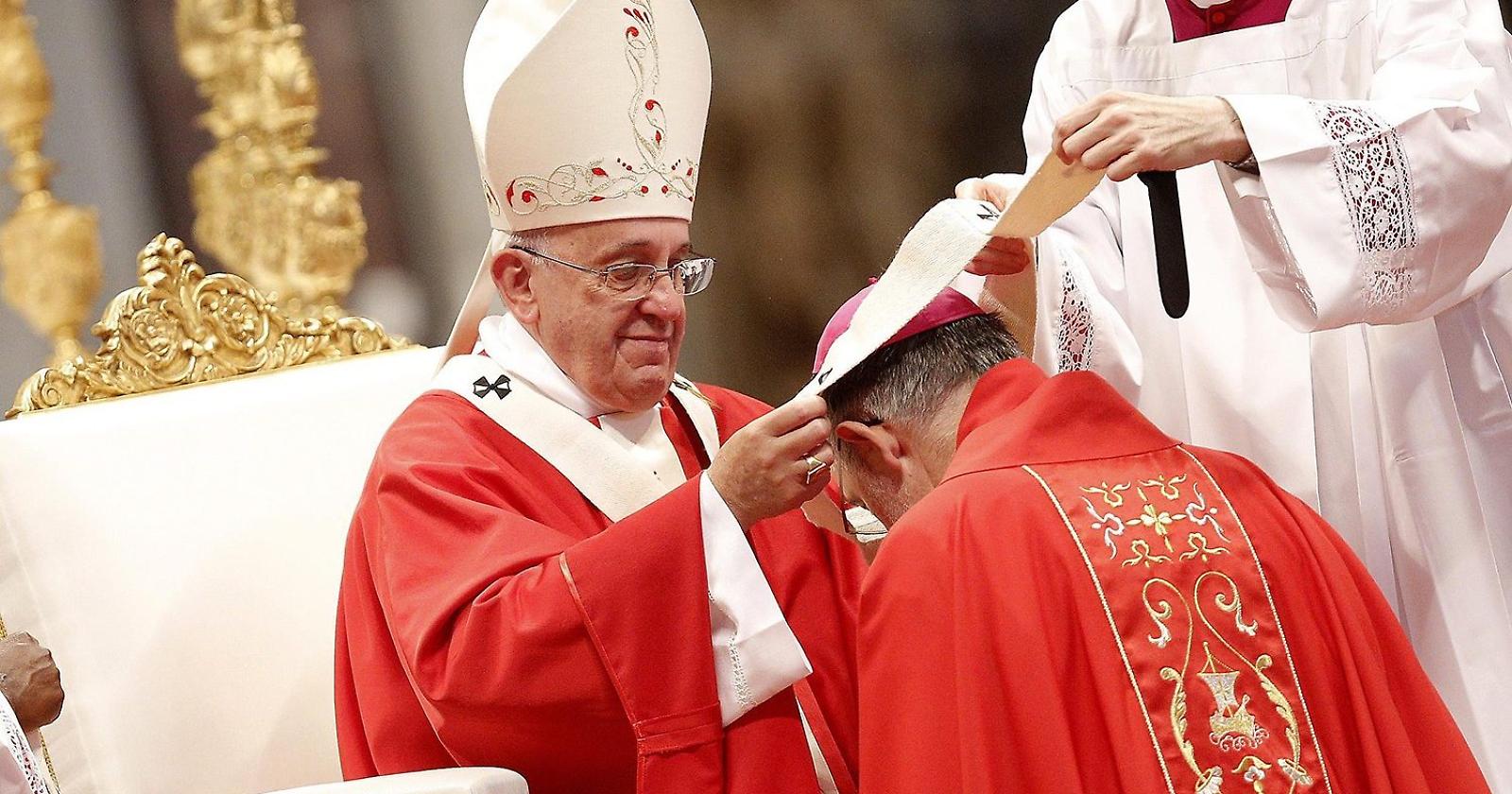 I pallii del Papa per i vescovi di Foggia, Taranto, Potenza e Campobasso