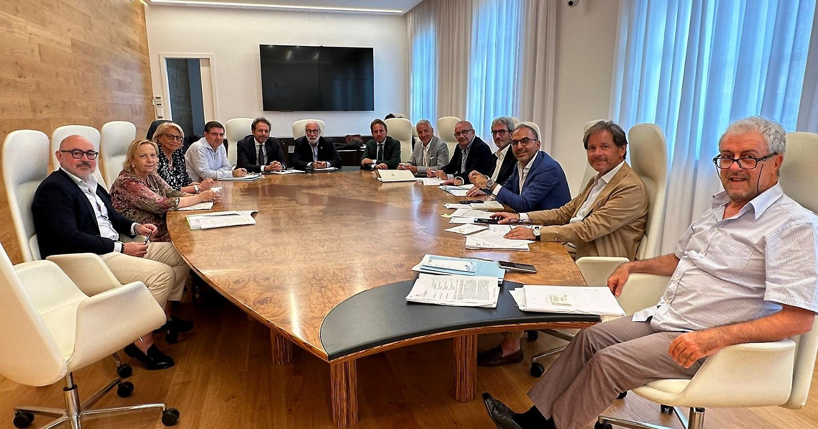 Puglia: 30 Milioni agli Ospedali Privati per Ridurre le Liste d'Attesa