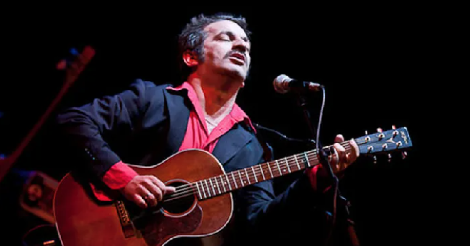 Dalla Liguria alla Puglia, Peppe Voltarelli canta Modugno