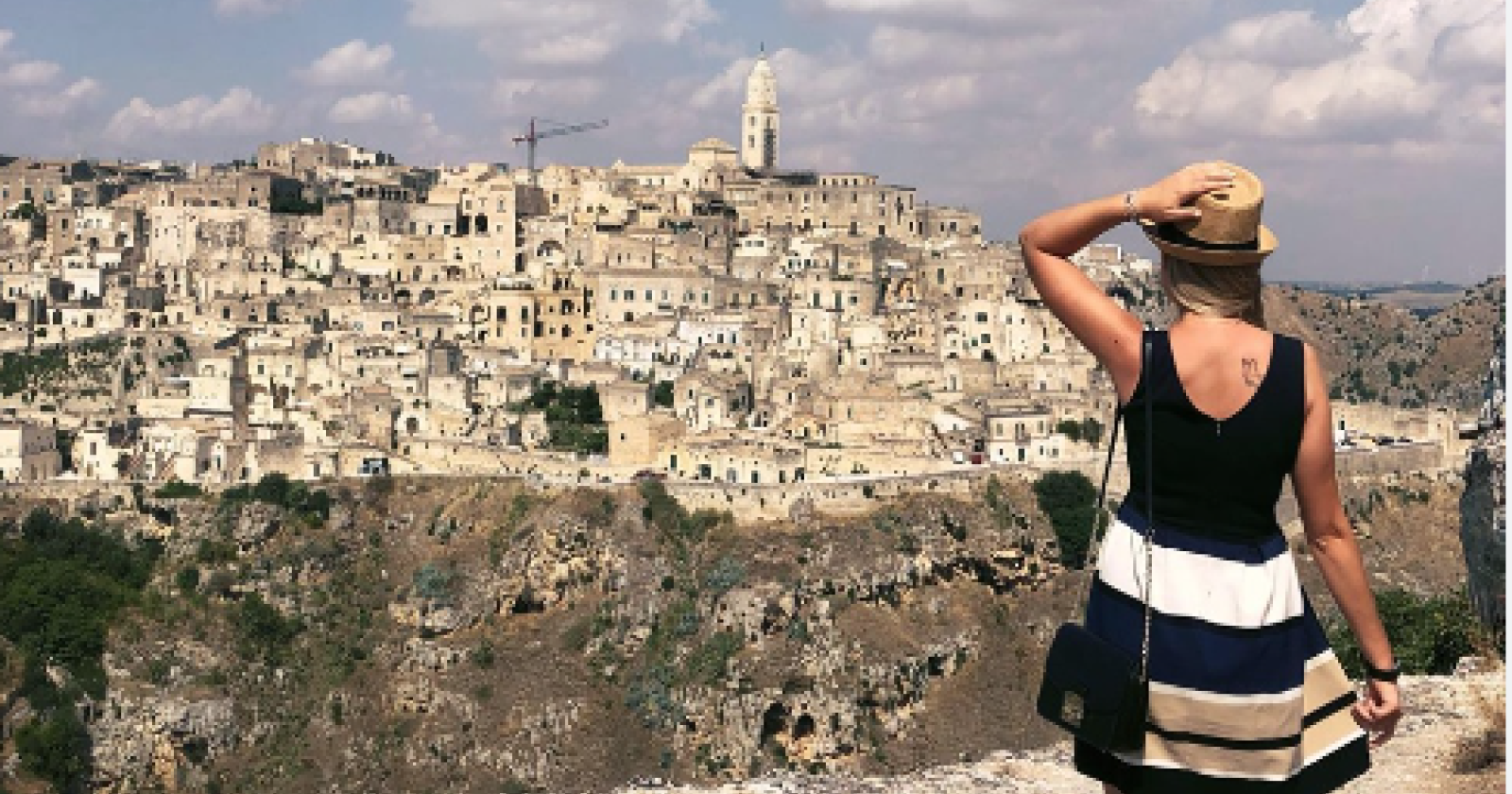 Puglia e Sardegna regine dell'estate, ma alla corte delle vacanze si fa largo anche la Basilicata: Matera sul podio delle città preferite