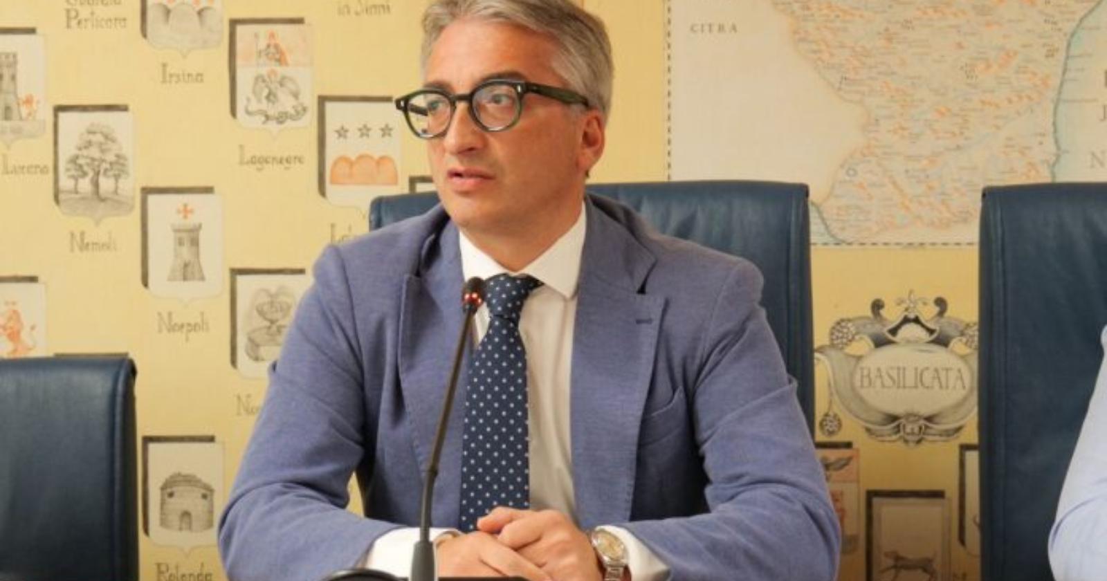 Interruzioni schema Camastra, Morea (Azione) in campo con una mozione per ridurre del 50 per cento i costi idrici in bolletta 