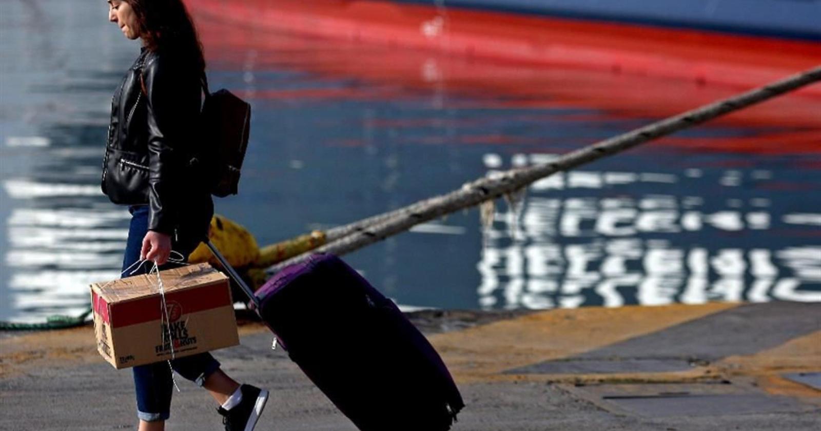 In 20 anni via dalla Puglia 70mila giovani