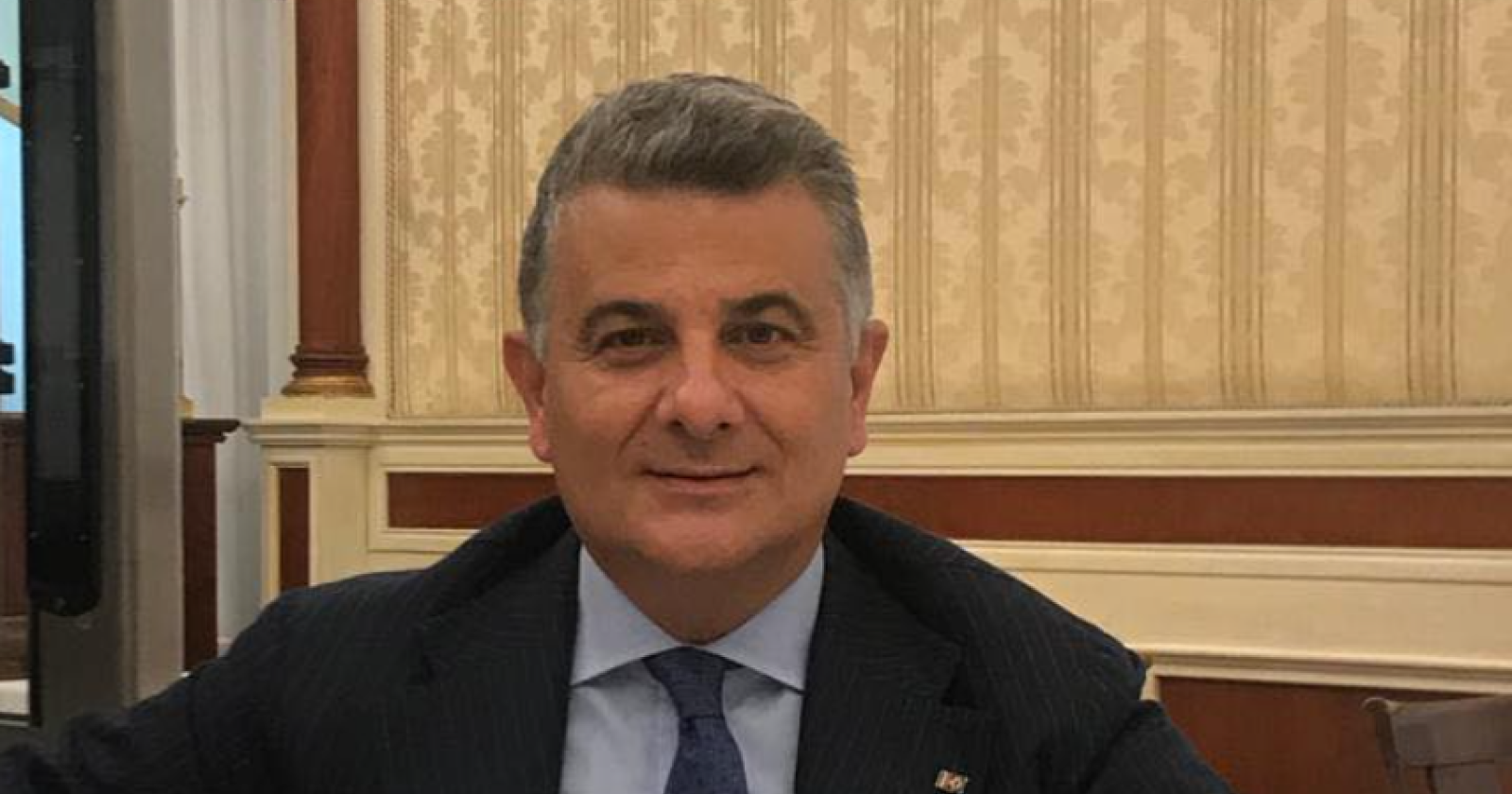 Acqua e responsabilità, "Quelli di prima?" L'ex governatore De Filippo replica al centrodestra