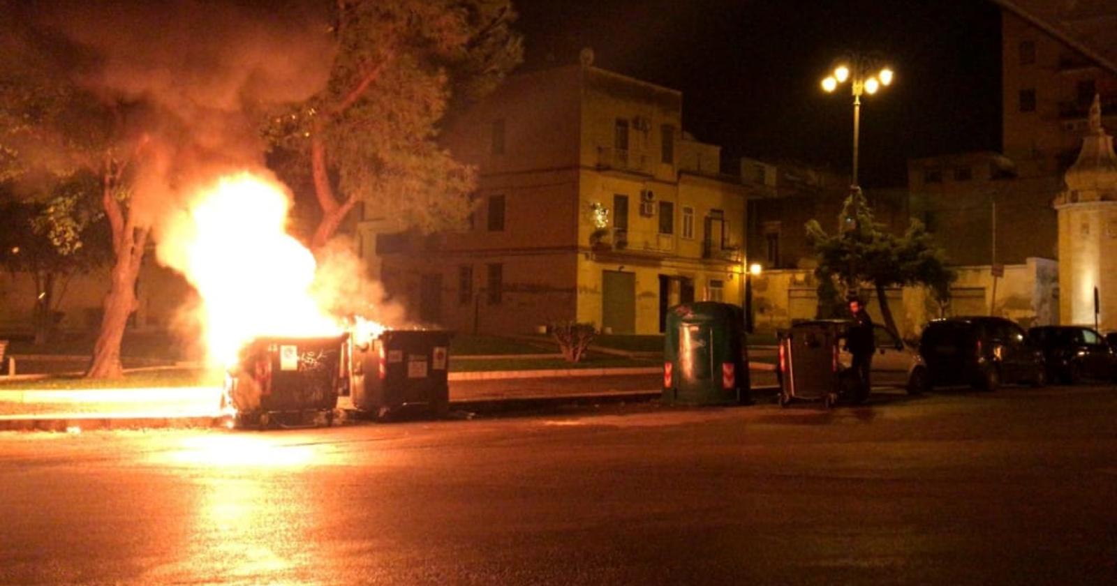 Capodanno di Fuoco a Foggia: Tra Festeggiamenti e Devastazione