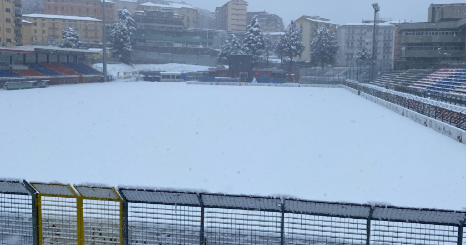 Viviani imbiancato, rinviata Potenza - Benevento di Lega Pro