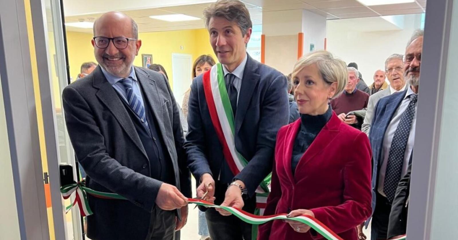 Aias di Potenza, ecco la nuova stanza multisensoriale. Latronico: "Ulteriore passo avanti nella rete dei servizi sanitari e riabilitativi"