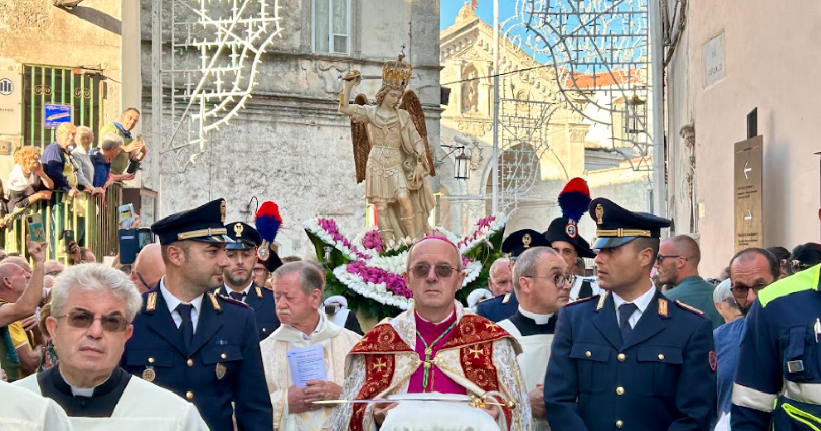 A Monte Sant'Angelo la decima edizione del Corteo Storico delle Apparizioni di San Michele Arcangelo