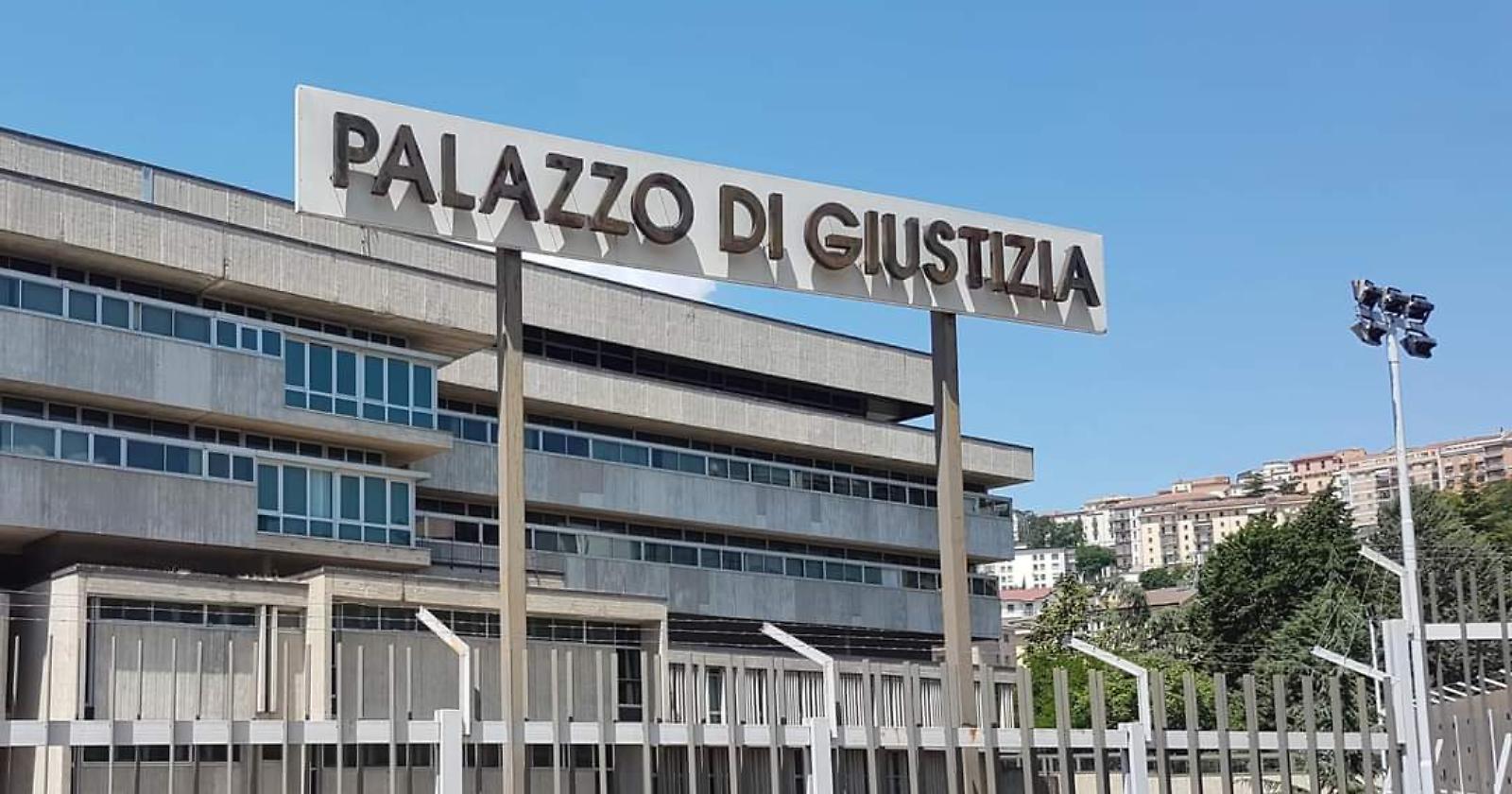 A Potenza il processo Ex Ilva riparte da zero: rischio prescrizione per i reati minori 