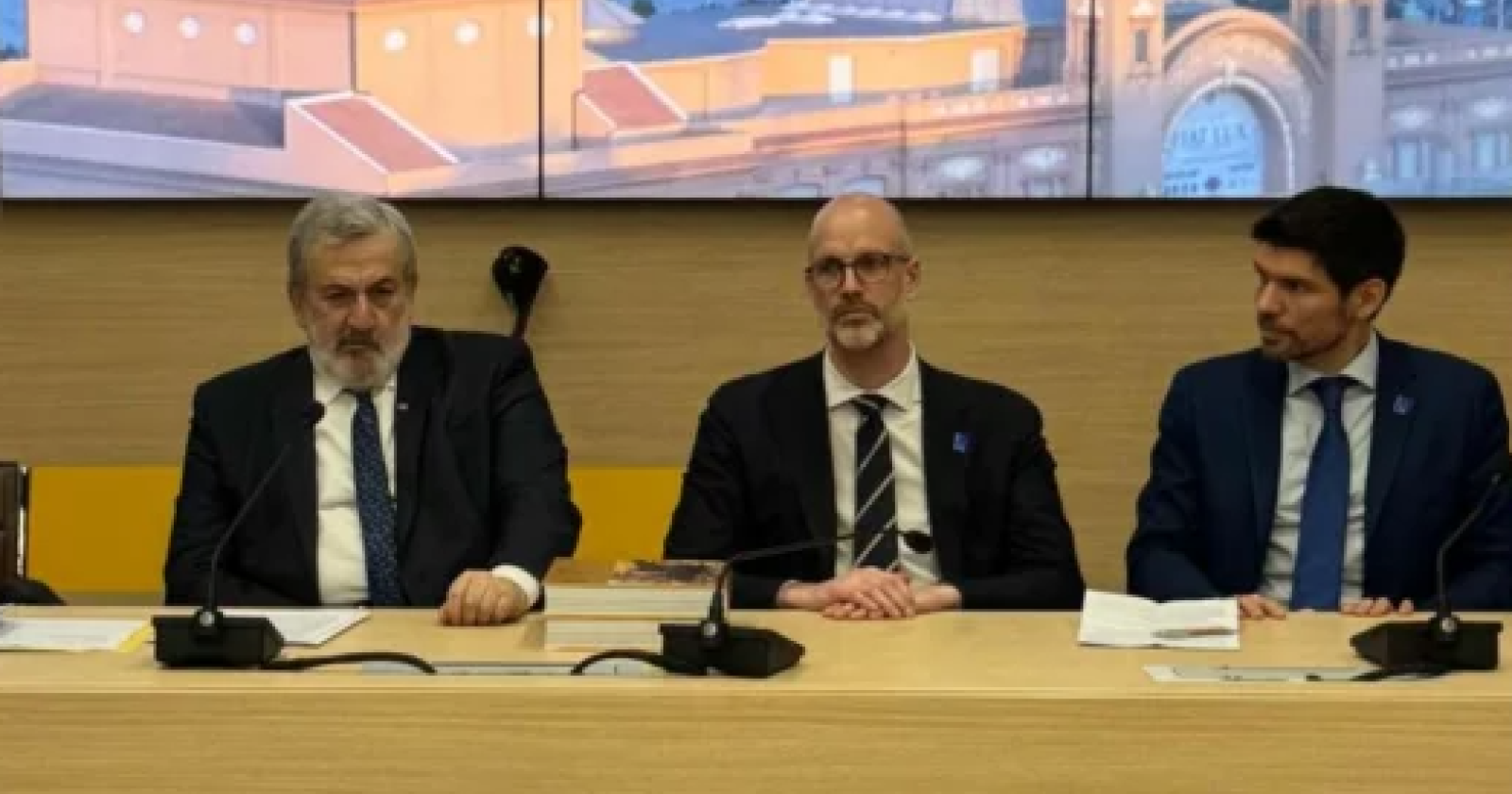 Emiliano: "Le minacce della Basilicata? L'acqua non è della Basilicata, neppure della Puglia è dell'umanità"