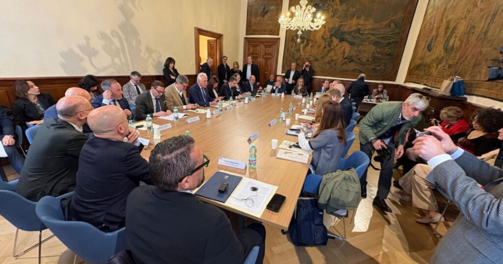 Latronico protagonista ai lavori della Commissione europea: "Garantire un futuro alle aree interne e rurali"