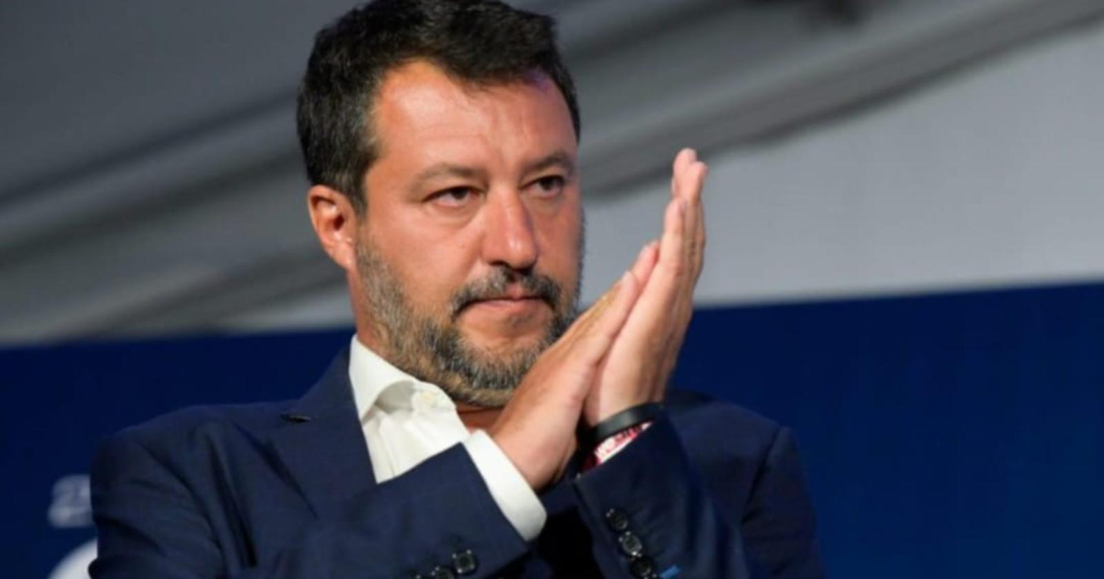 Matteo Salvini confermato segretario della Lega, lancia l'opa al Viminale: "Ne parlerò con Meloni"