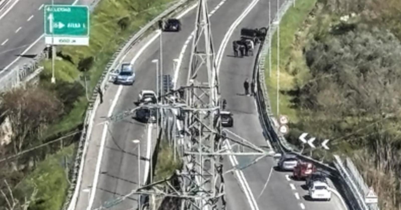 Atena Lucana, sparatoria allo svincolo della A2