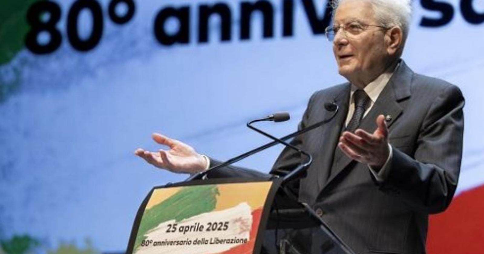L'omaggio a Papa Francesco e al suo richiamo alla Resistenza, Mattarella da Genova celebra l'80esimo anniversario della Liberazione