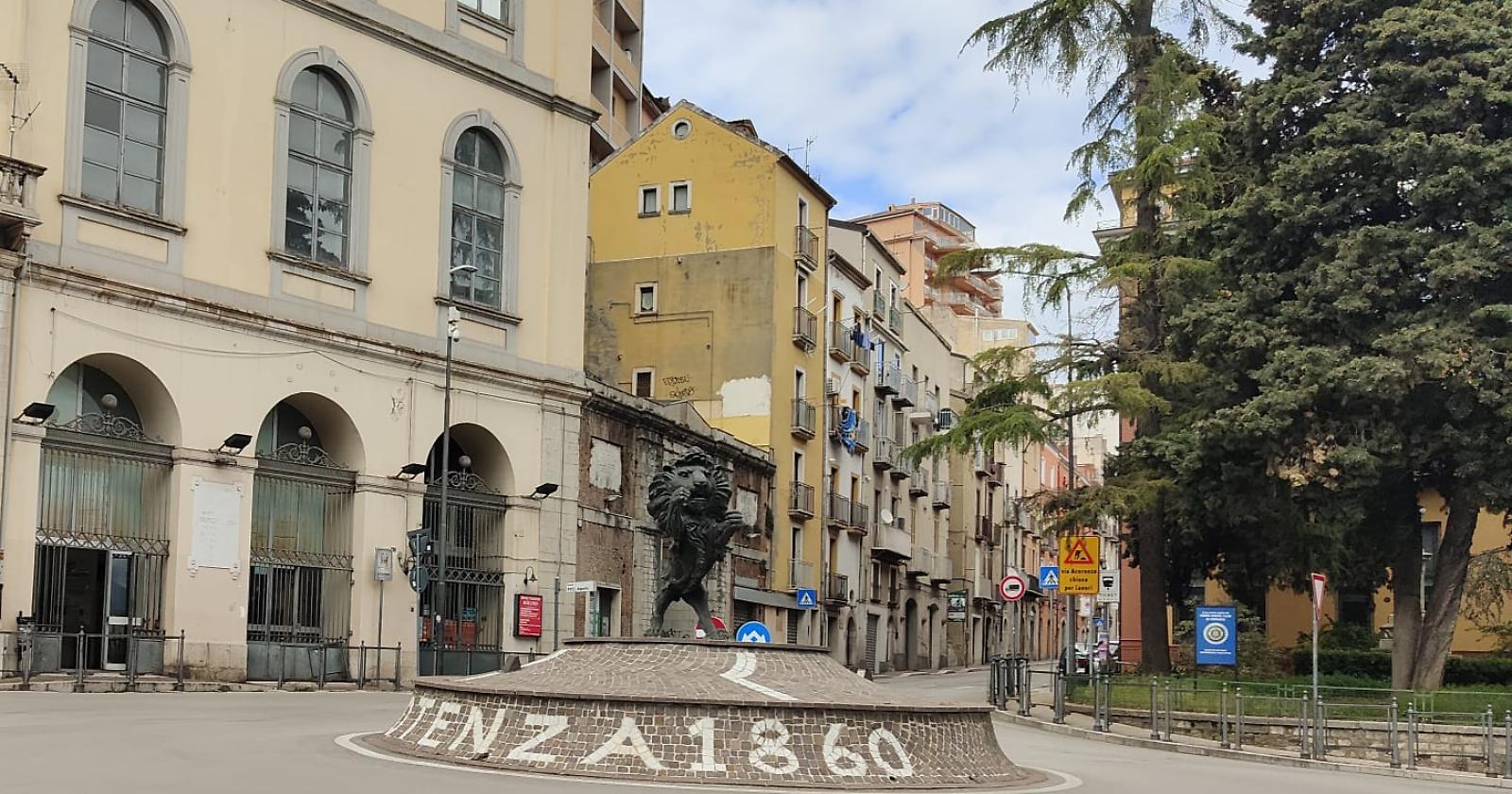 Festa per pochi, disagio per molti: il prezzo salato del Giro d'Italia a Potenza