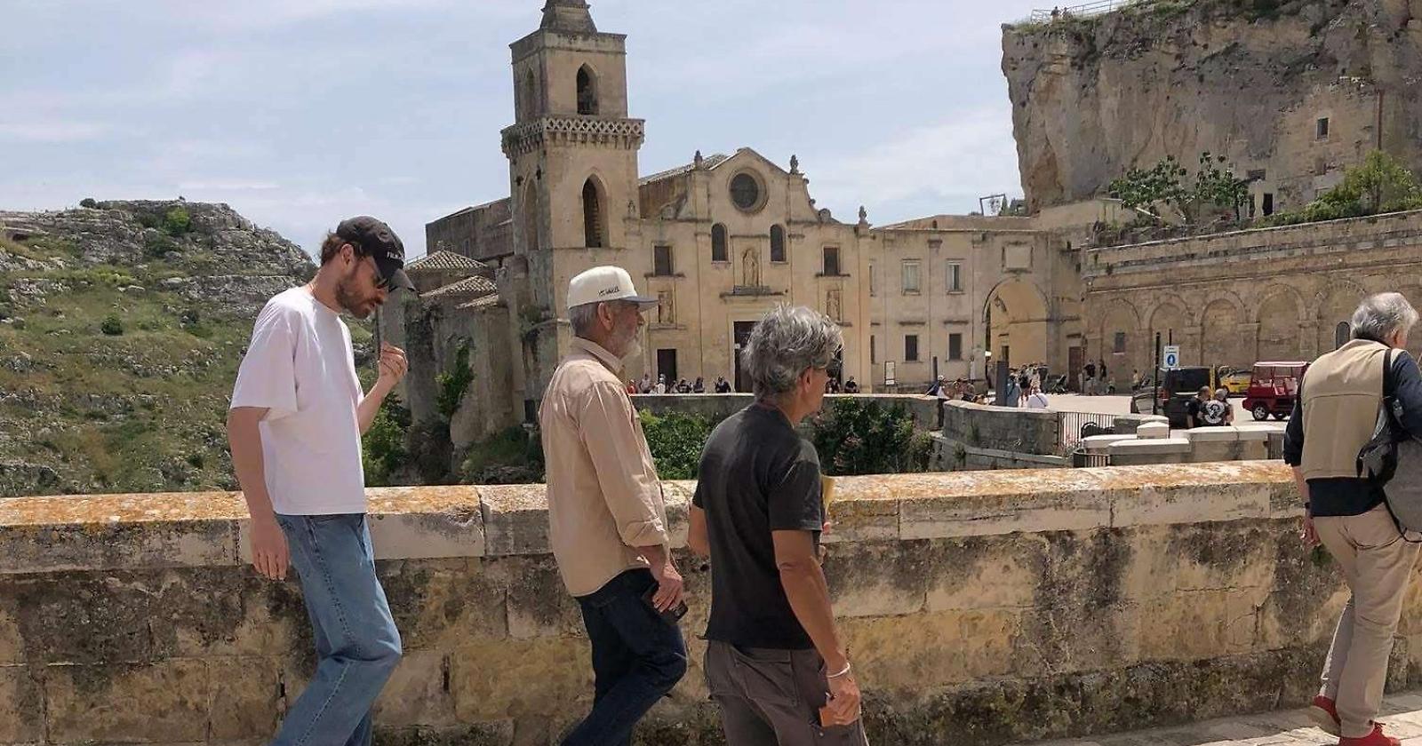 Mel Gibson perlustra a Matera i luoghi del suo nuovo film: 'La Resurrezione di Cristo'