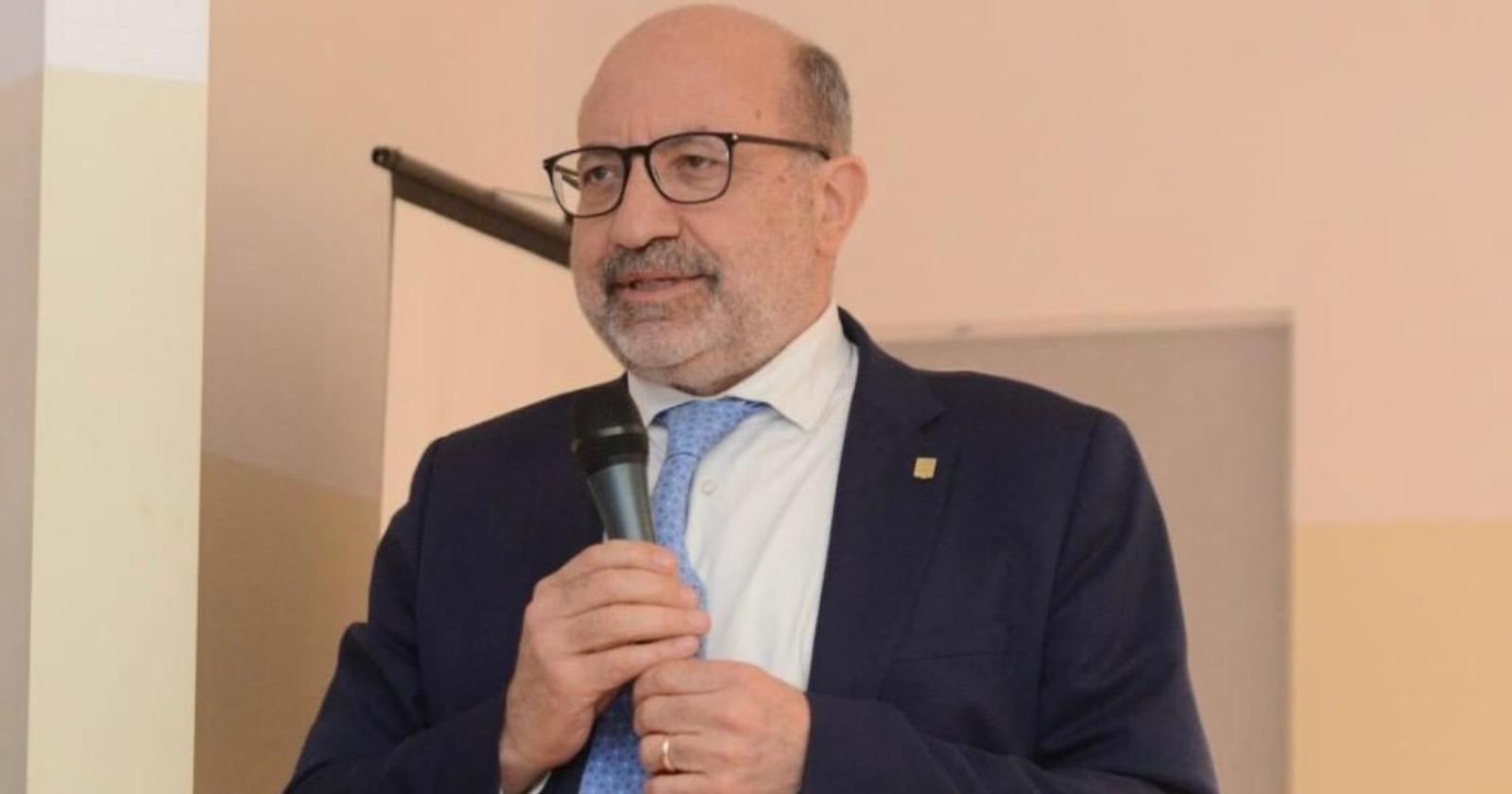 Psicoterapia, la mission della sanità lucana. Latronico: "Intervenire con strumenti adeguati, personale qualificato e modelli efficienti"