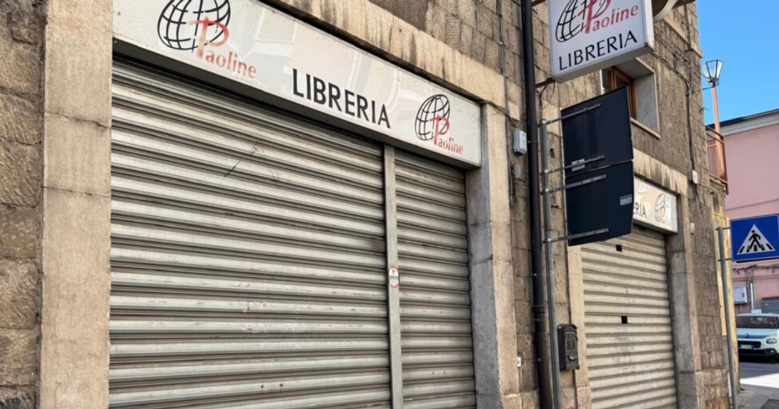 La libreria più antica di Potenza abbassa le saracinesche: chiudono le Paoline