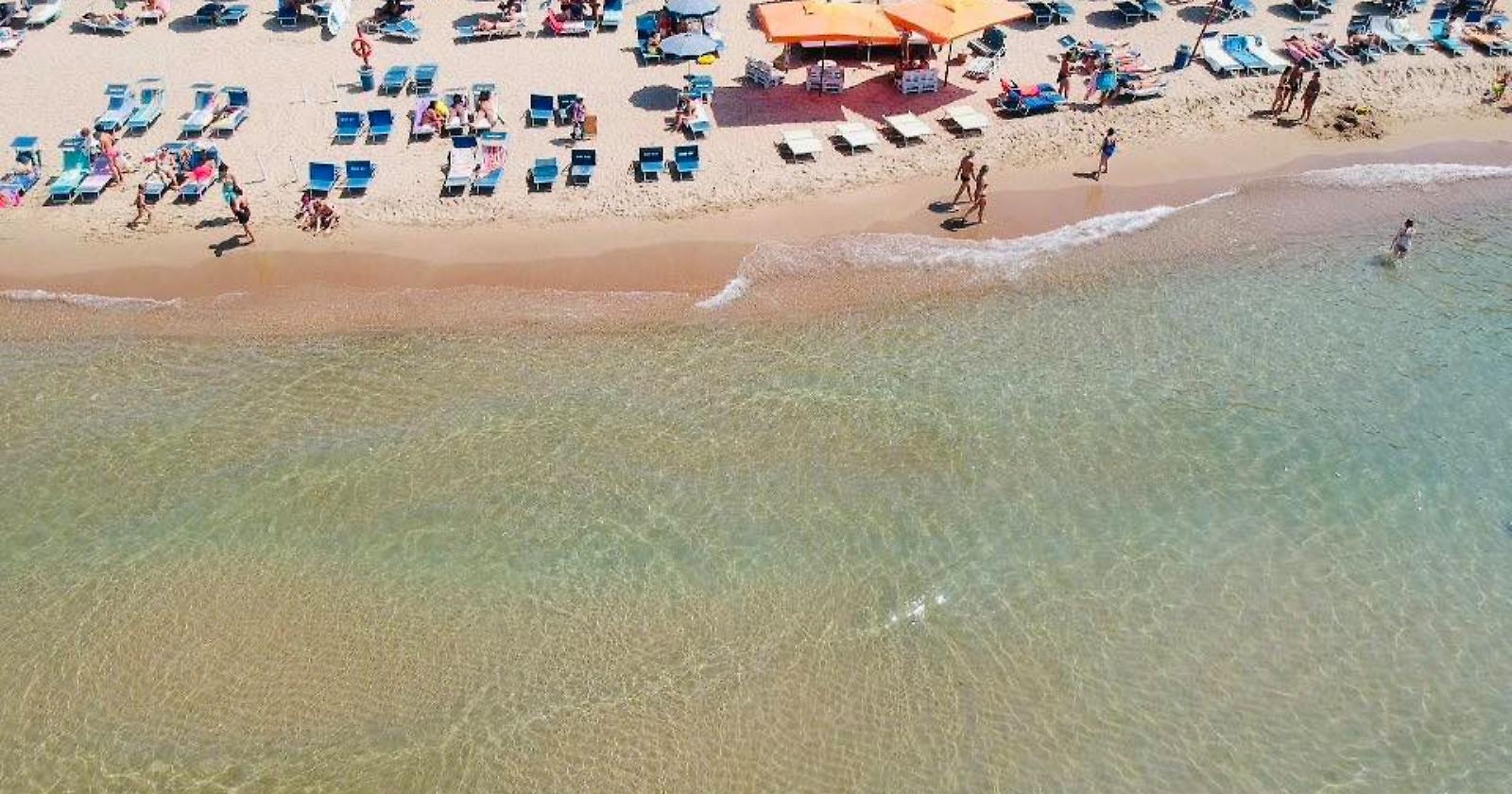 Estate 2025: spesa media di 1.170 euro, il mare resta la meta più amata