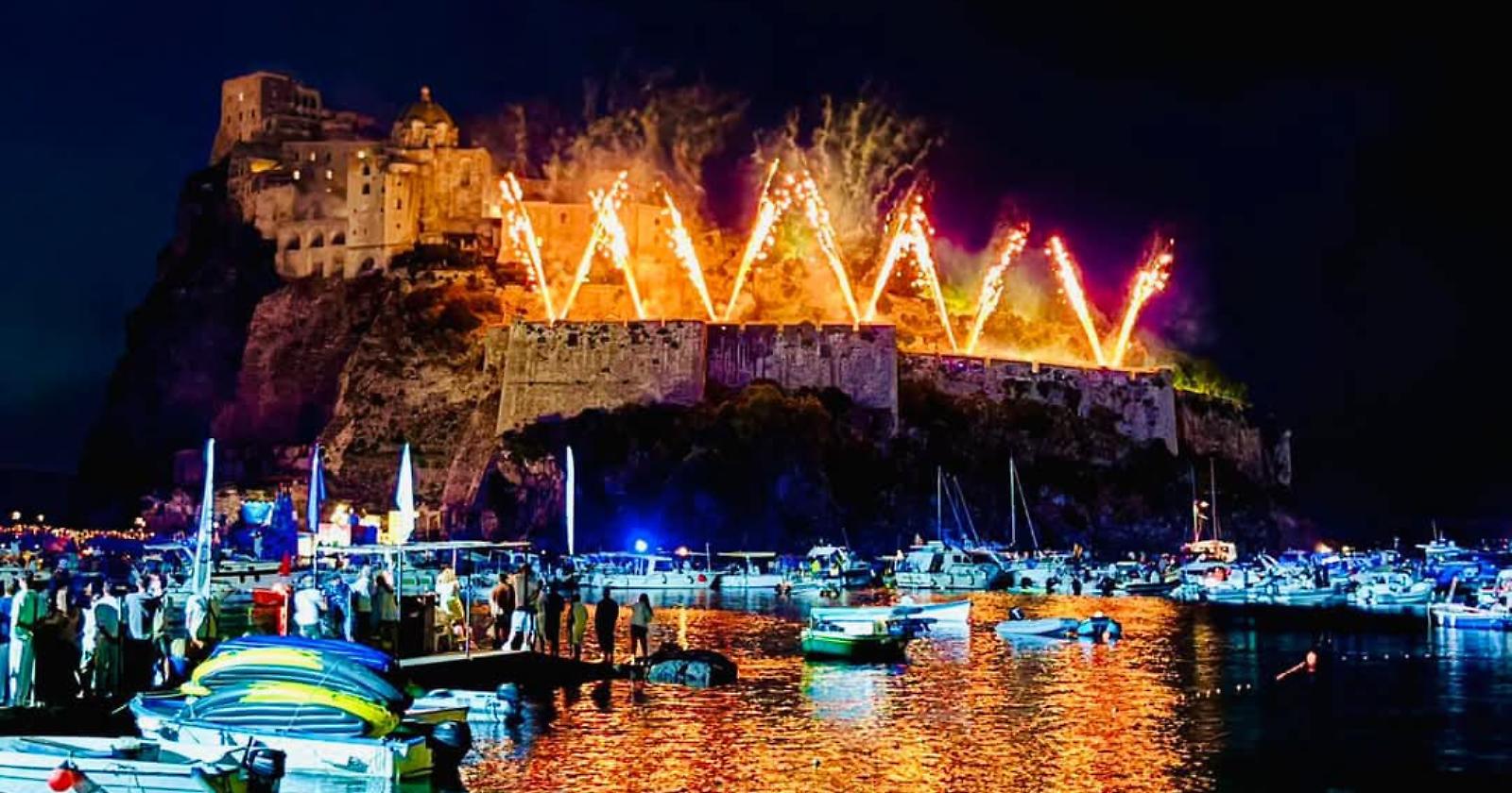 Cronache ischitane: La festa delle barche di Sant'Anna tra storia e realtà