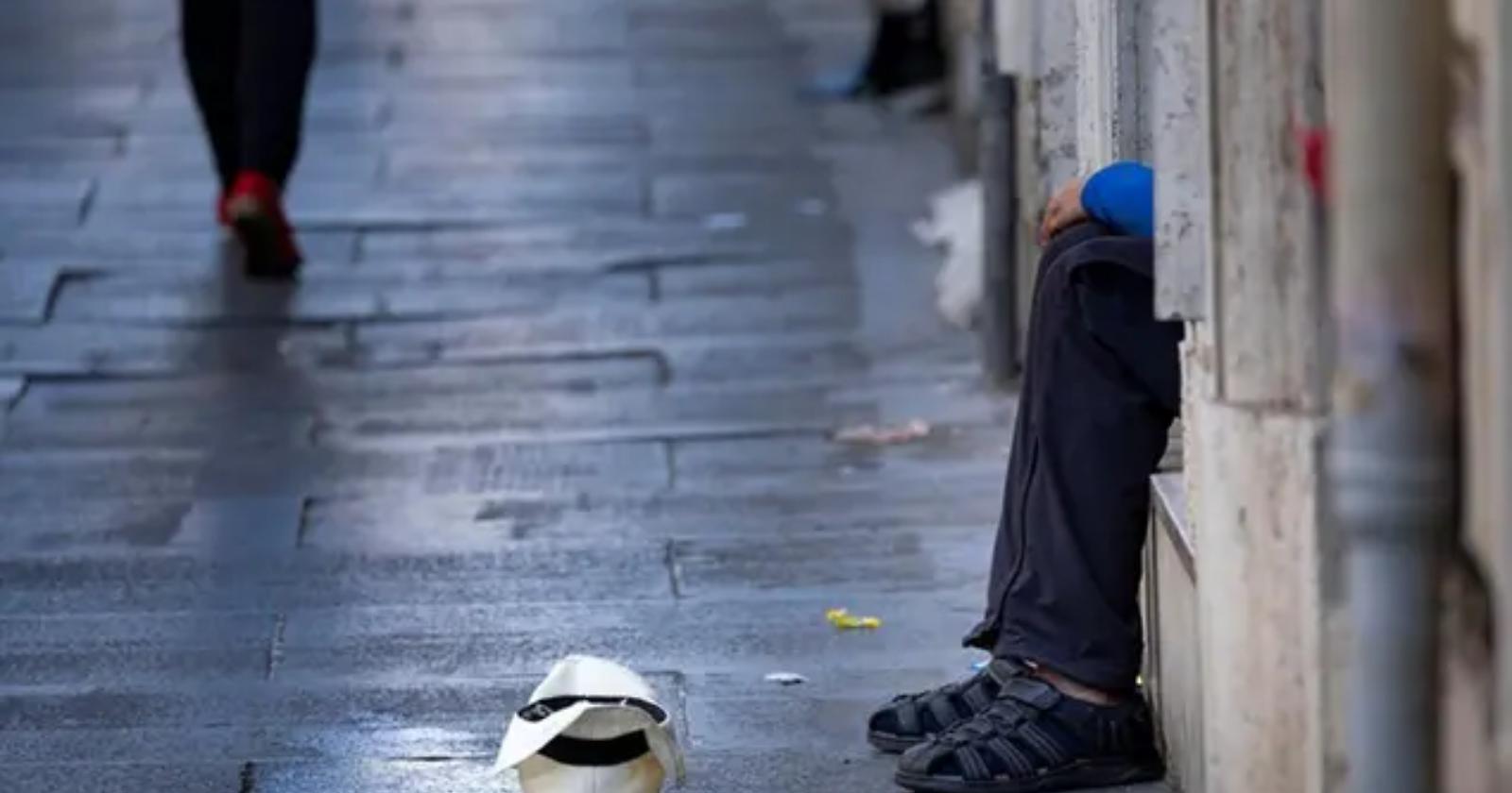 Consumi al palo da 20 anni: c'è un'Italia reale più povera del 2007