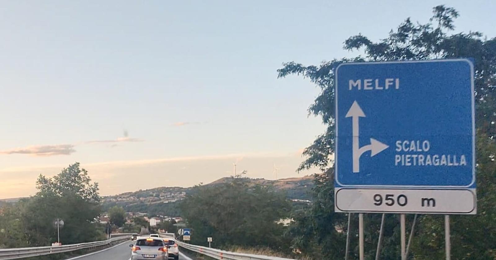 Scontro tra sei mezzi sulla Potenza-Melfi: traffico bloccato a Pietragalla in entrambe le direzioni