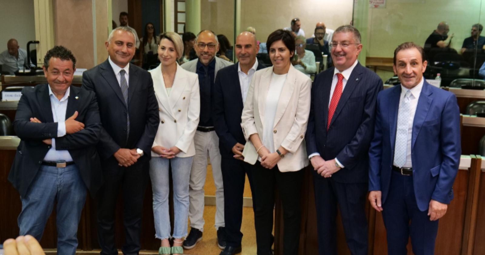 L'opposizione salta sul Bonus Gas: «Lucani traditi, conguagli folli e Bardi sempre assente»