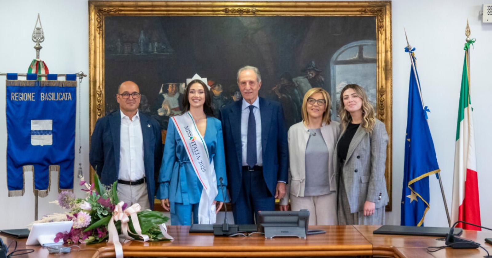 Il presidente Bardi accoglie Miss Italia 2025: “Katia, orgoglio lucano”
