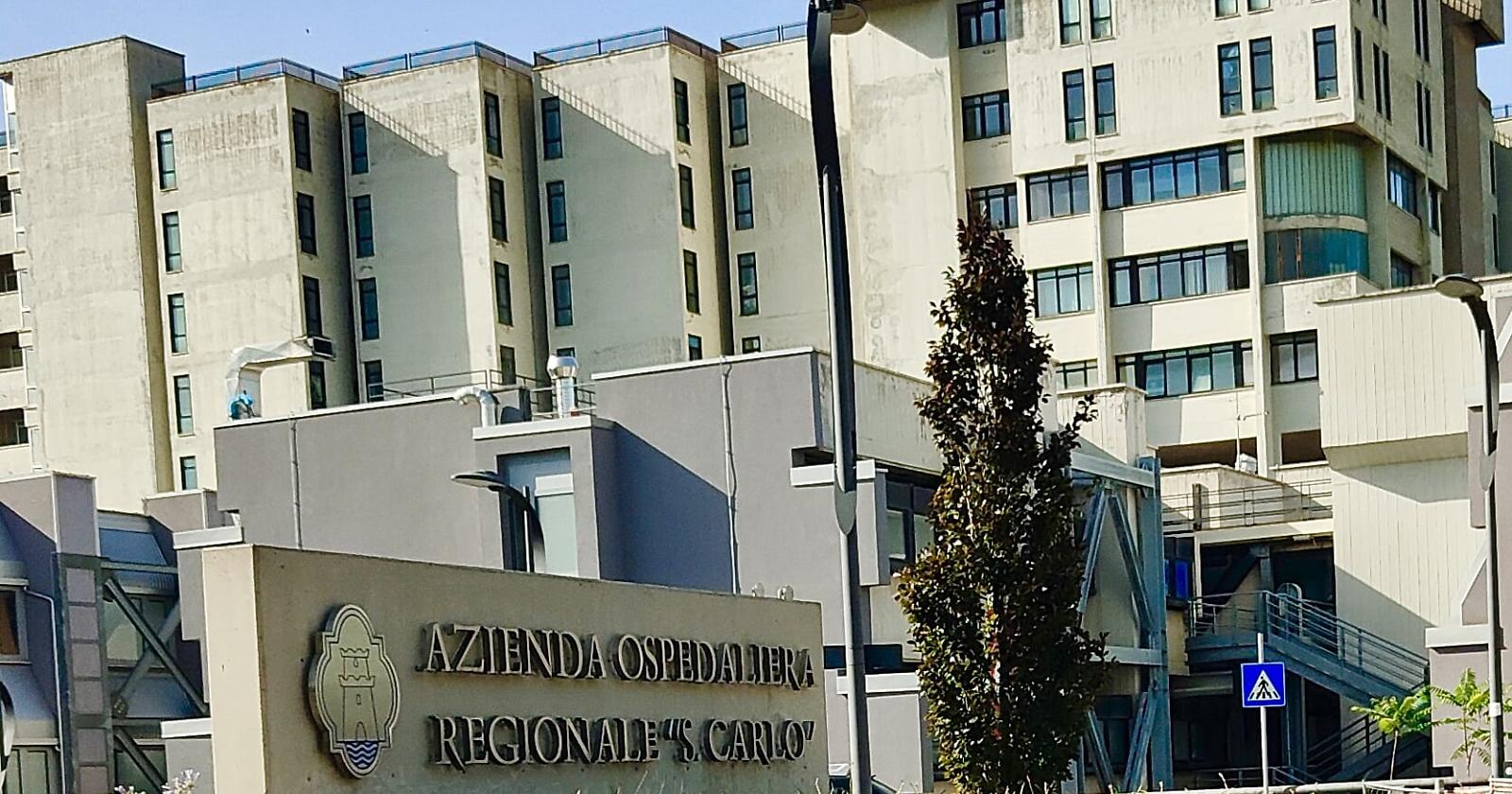 «Non sempre dobbiamo andare fuori»: un paziente racconta la buona urologia al San Carlo di Potenza