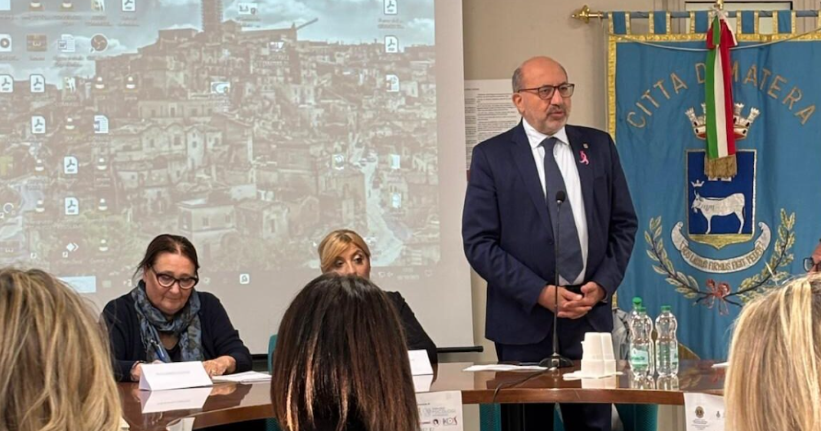 Welfare, ascolto e azione: la visione di Latronico tra comunicazione e concretezza