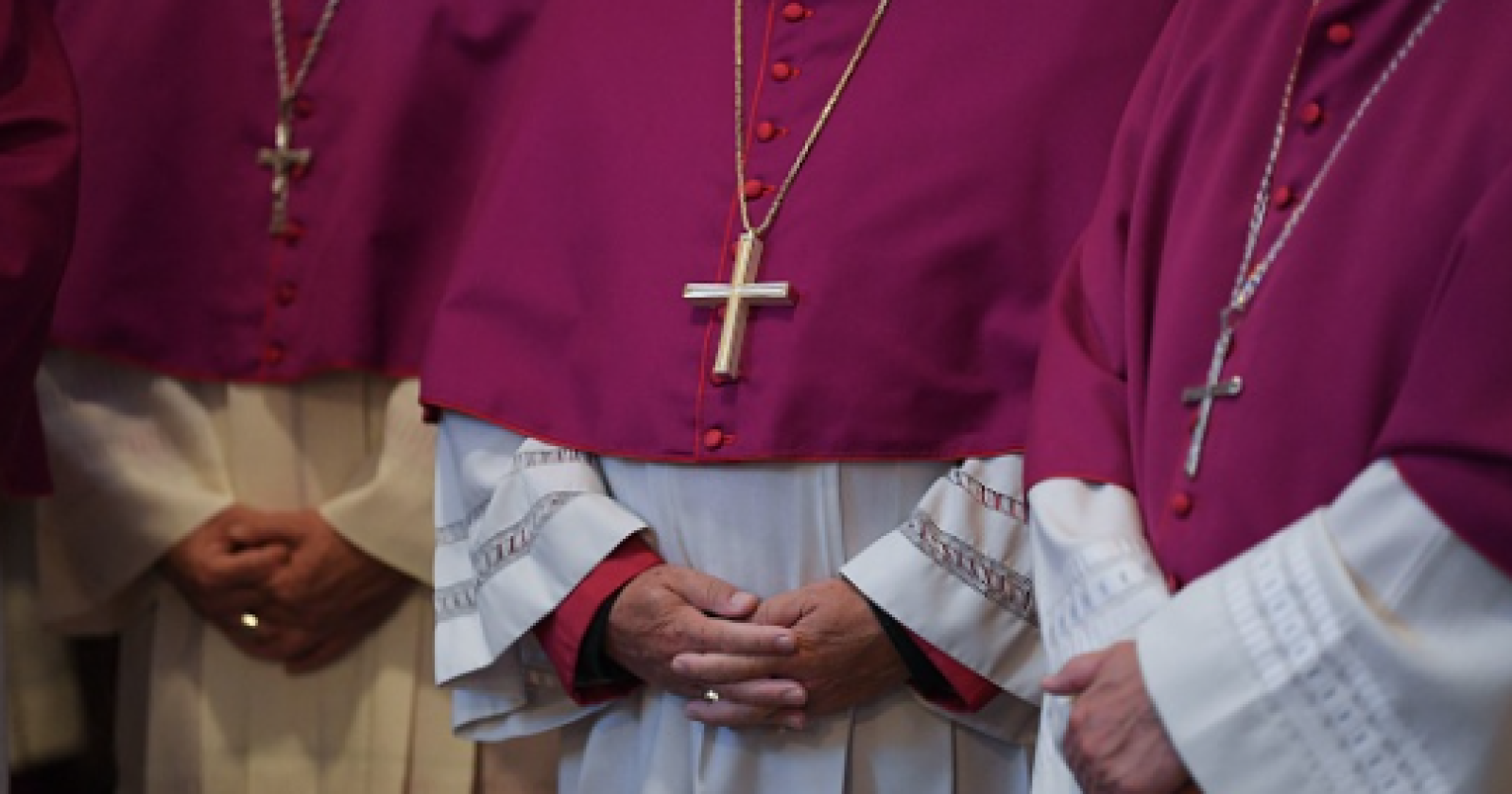 Abusi nella Chiesa, il Vaticano bacchetta le diocesi italiane e chiede maggiore collaborazione 