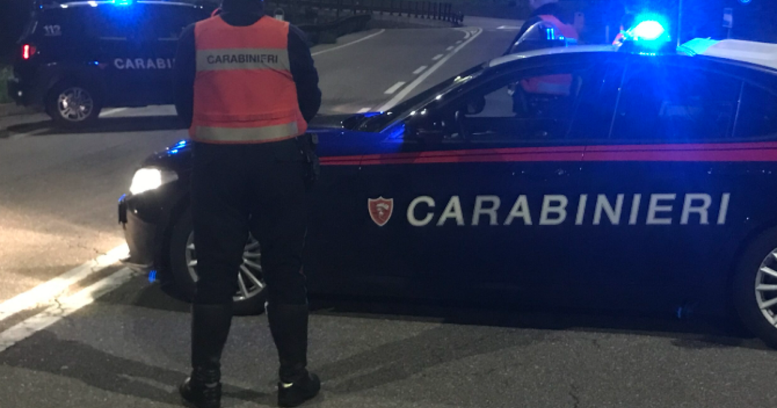 San Nicola di Melfi, calci e pugni ai Carabinieri dopo un inseguimento su un mezzo rubato: due in carcere